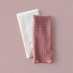 Jilly Box/Danica Heirlooms Soft Cotton Muslin Kitchen Towels - Rose and Cream